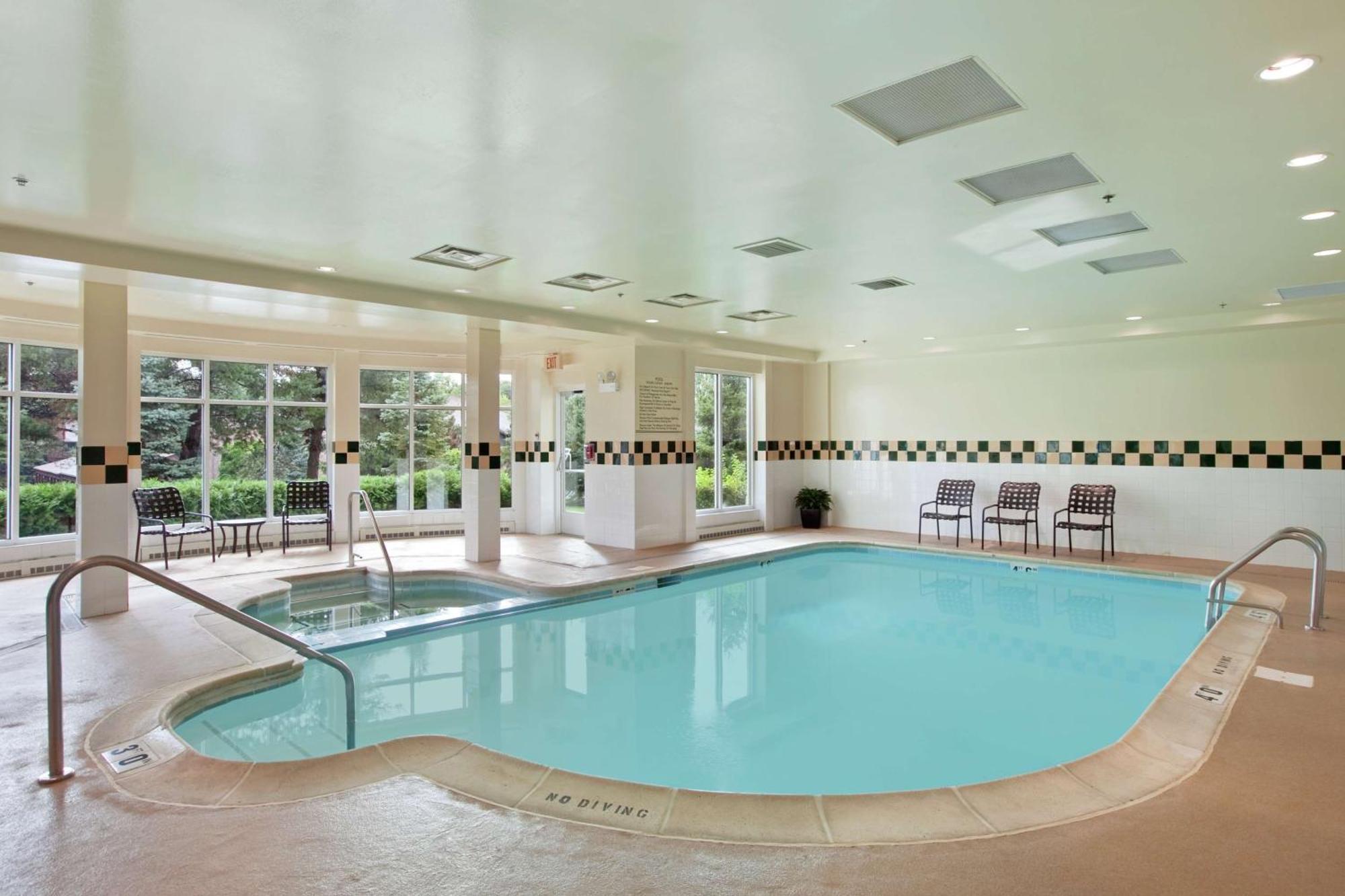 Hilton Garden Oakbrook Terrace