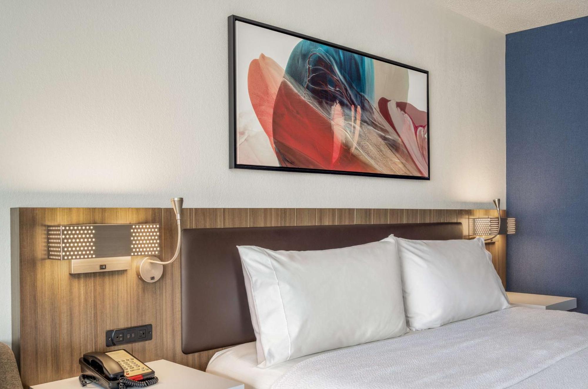 Hotel Hilton Garden 3*